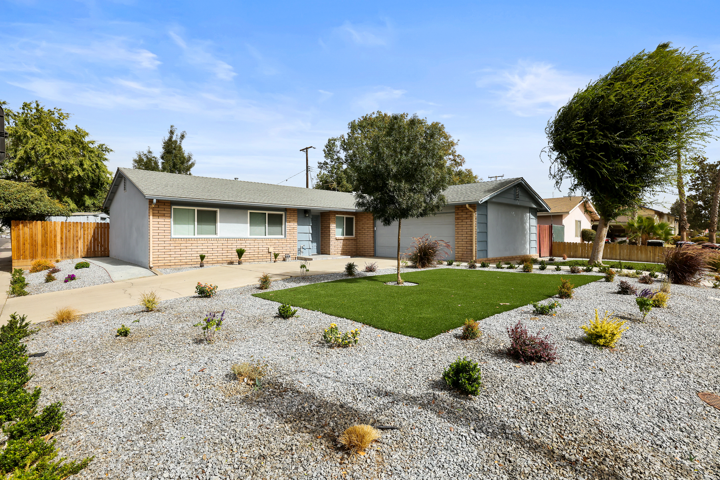 3636 W. Tulare Ave.